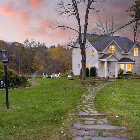Cortland By Avantstay Charming Heritage Estate W Private Lake Pool Saugerties Exterior photo