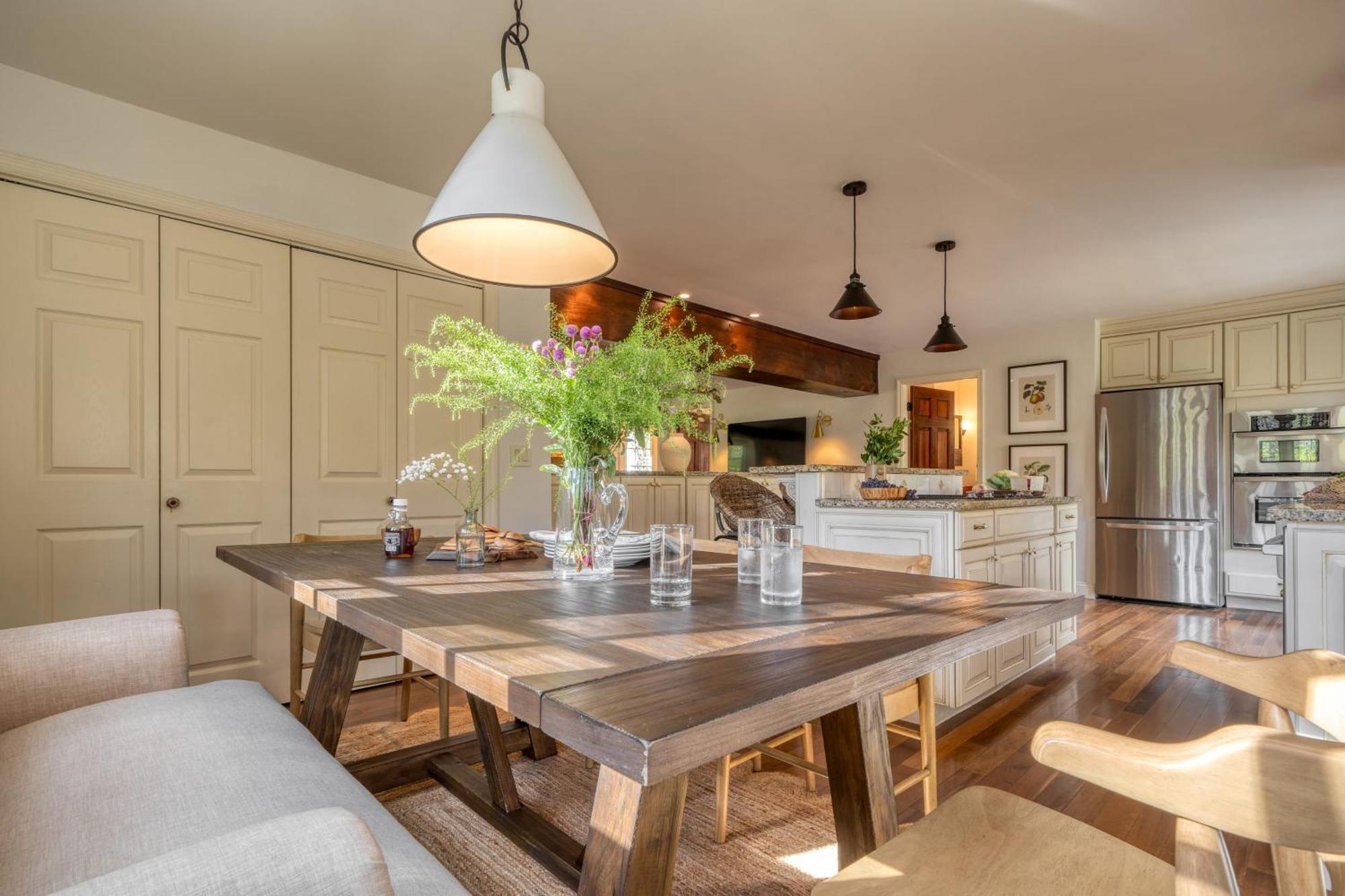 Cortland By Avantstay Charming Heritage Estate W Private Lake Pool Saugerties Exterior photo